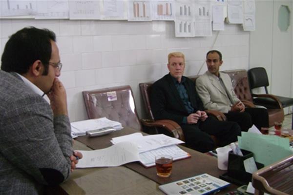 جلسه بررسی و پیگیری وضعیت بهداشتی مدارس شهرستان گیلانغرب