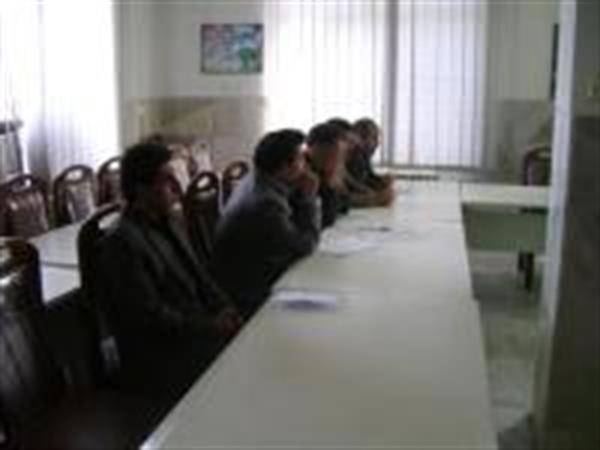 برگزاری جلسه آموزشی توجیهی مدارس مروج سلامت درشهرستان گیلانغرب