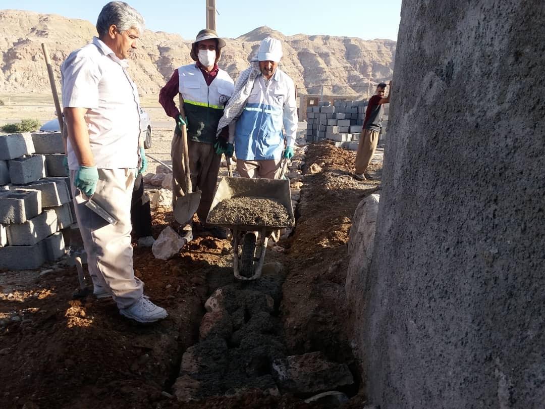 ساخت دیوار حیاط