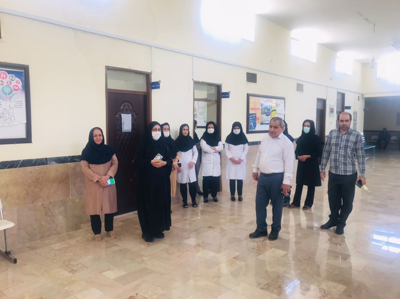 بازدید مدیر شبکه بهداشت و درمان و معاون امور بهداشتی از مراکز شهری گیلان غرب