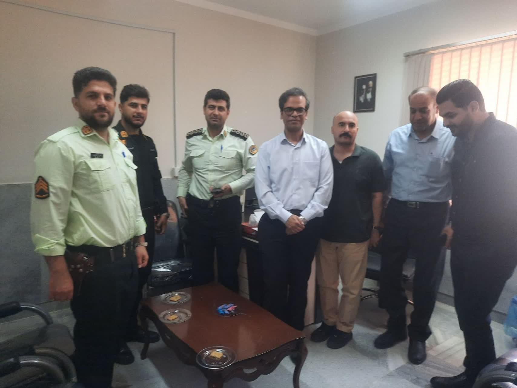 پلیس و شبکه بهداشت