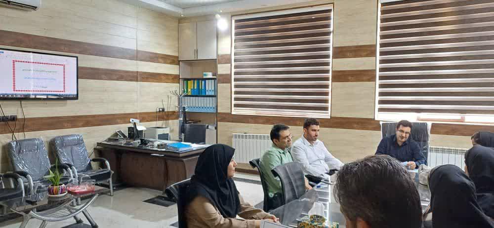 جلسه نسخه نویسی الکترونیکی و نظام ارجاع و نوبت دهی پزشکان خانواده: